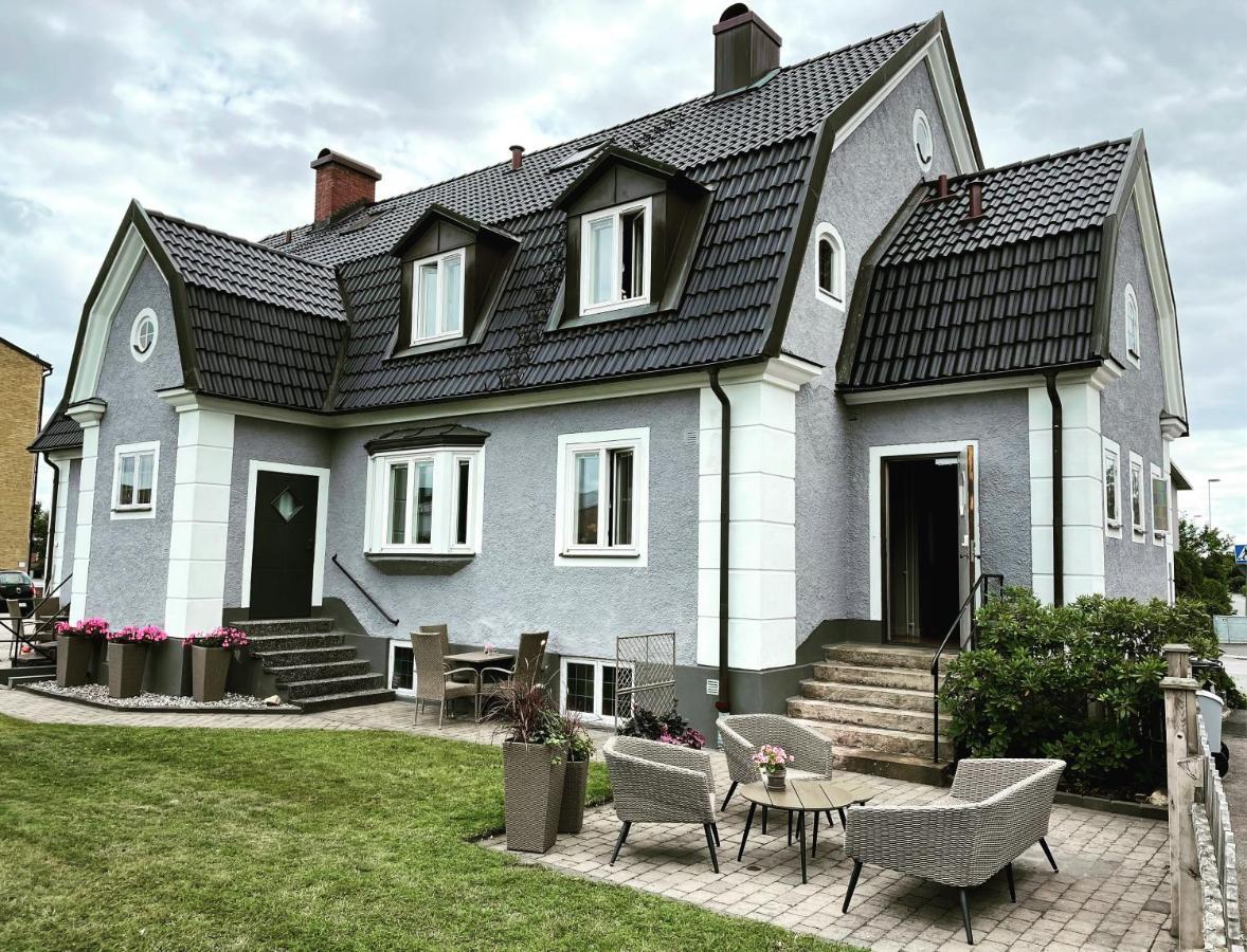 Hotell Apladalen I Vaernamo Exterior photo